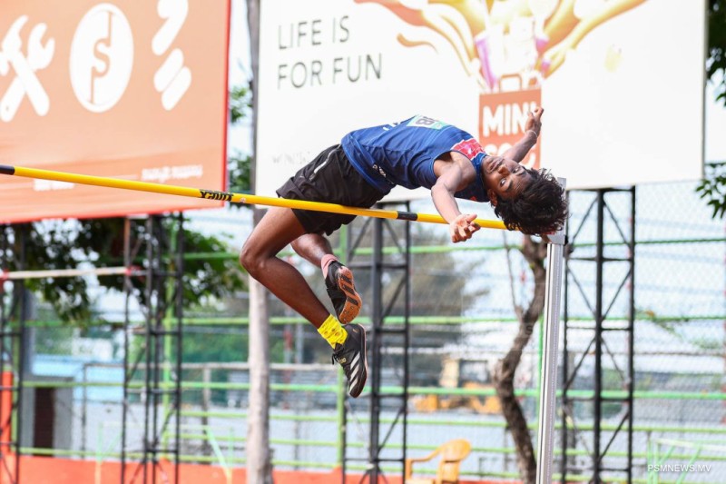 ހައިޖަމްޕްގެ ސީނިއާ ކެޓަގަރީގެ ޗެމްޕިއަންކަން ނާއިކު އަދި ޝައިމްއަށް