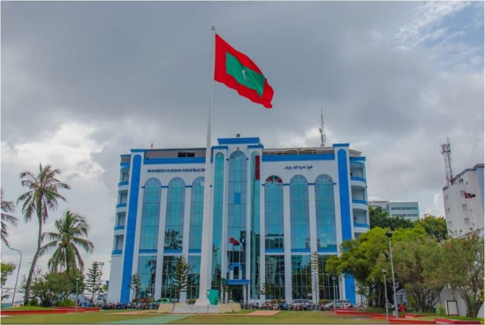 ވަހީ އަންނަކަމަށް ބުނެ ޓިކްޓޮކްގައި ދީނަށް ފުރައްސާރަކުރި މީހަކަށް ޤާނޫނީ ފިޔަވަޅު އަޅަނީ