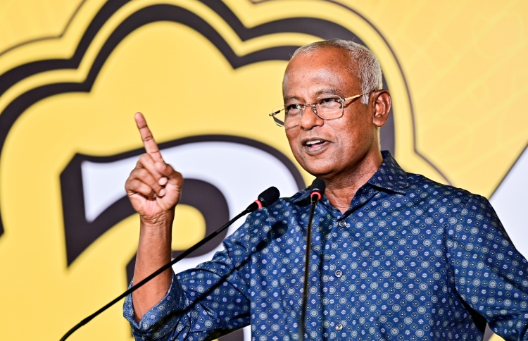 ކައުންސިލަށް ބާރުތައް ދޫކޮށްލައިގެން ނޫނީ ރަށެއް ތަރައްގީ ނުކުރެވޭނެ: އިބޫ