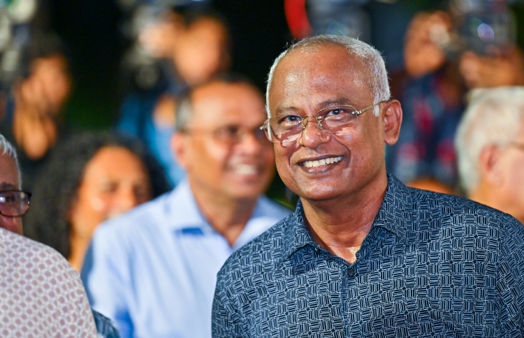 އިބޫގެ ހިޔާލު: މަޖިލިހުގެ އިންތިހާބު ބާއްވަންވީ ދައުރުގެ މެދުތެރެއިން