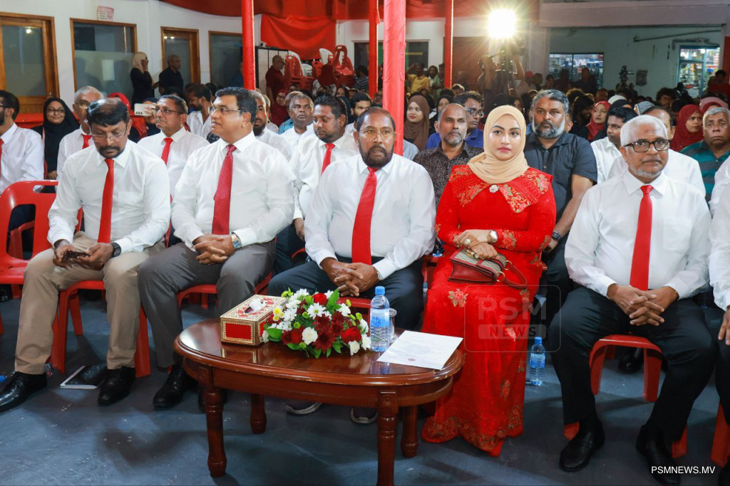 ޤައުމުގެ ހަމަޖެހުމަށްޓަކައި ސަރުކާރަށް މެޖޯރިޓީ ދޭންޖެހޭ: ޤާސިމް
