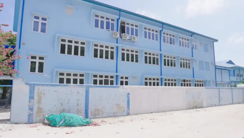 ކެނދިކުޅުދޫ ސްކޫލް ޖާގަ އިތުރުކުރުން: ފިނިޝިންގ މަސައްކަތް ނިންމަން މި ސަރުކާރުން 2 އަހަރު ވީއިރު ވެސް ކޮންޓްރެކްޓަރަށް ފައިސާ ނުދޭ