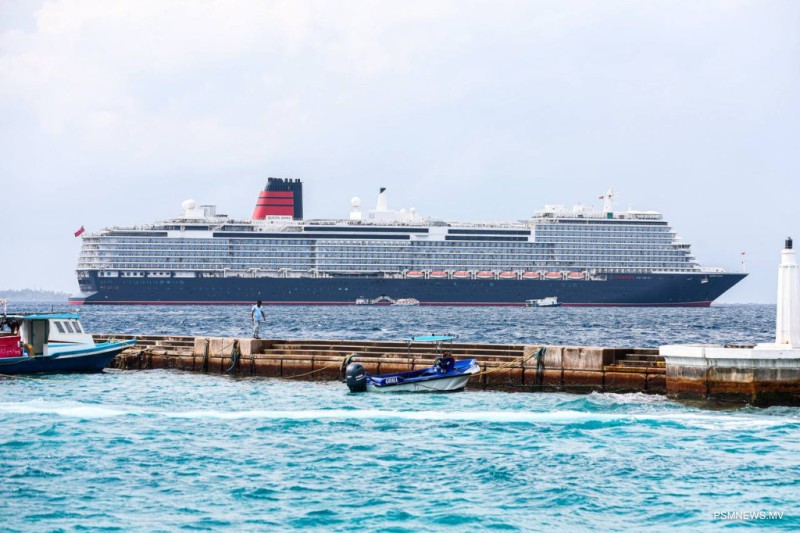 "ކްއީން އޭން" ކްރޫޒްލައިންގެ ފުރަތަމަ ދަތުރުގައި ރާއްޖެއަށް 2،669 ފަތުރުވެރިން