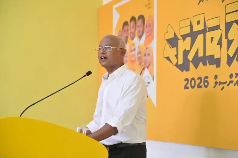 ދެ އިންތިހާބު އެއްކޮލުން: ރައީސް ސޯލިހުގެ ހިޔާލަކީ މަޖިލިސް އިންތިހާބުގެ ދައުރުގެ މެދުތެރެއިން ބޭއްވުން ނުވަތަ މިޑްޓަރމް އިންތިހާބެއް ވަކިން ބޭއްވުން