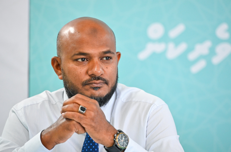 ސަރުކާރު ޖަވާބުދާރީ ކުރުވާކަށް އެހެން ބައެއްގެ އެހީތެރިކަން ބޭނުމެއް ނުވޭ: ޝުޖާއު