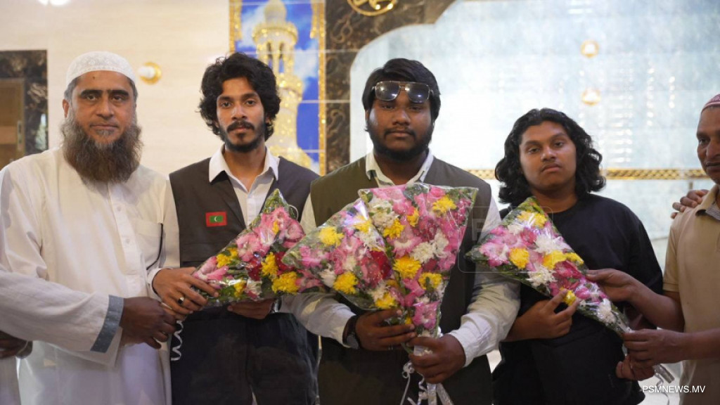 ޝެއިހު ފަރީދުގެ ހަނދާނުގައި ބަންގްލަދޭޝްގައި ބިނާކުރި މިސްކިތް ހުޅުވައިފި