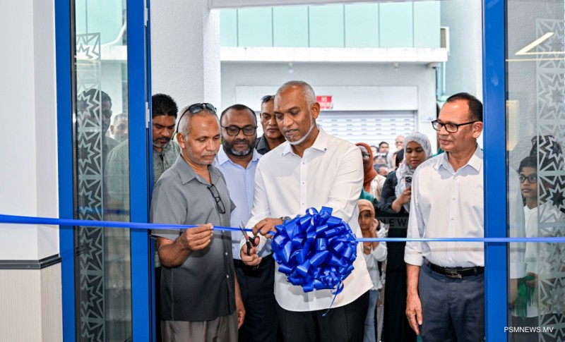 ފޮޓޯ: ރައީސުލްޖުމްހޫރިއްޔާ، މަސްޖިދުލް ޔޫސުފުލް ބަރުބަރީ ހުޅުއްވައިިދެއްވުން