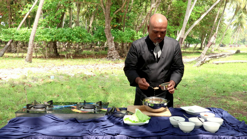 ސަން ބަދިގެ: ކްރީމީ ޕާސްތާ ސެލެޑް