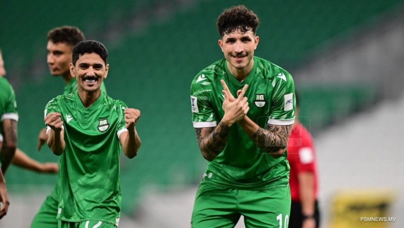 ދެވަނަ ލެގުން ހޯދި މޮޅާއެކު އަހްލީ ކުއާޓަރއަށް