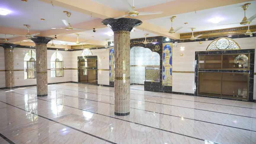 ޝެއިޚް ފަރީދުގެ ހަނދާނުގައި ބަންގްލަދޭޝްގައި ބިނާކުރި މިސްކިތް ހުޅުވައިފި