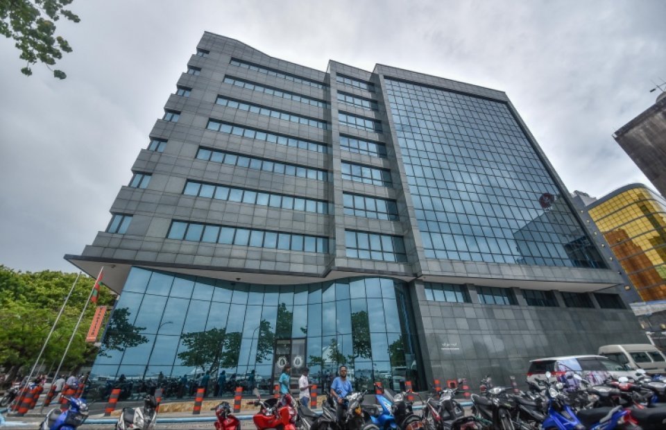 ޖަނަވަރީ މަހުގެ ނިޔަލަށް ރަސްމީ ރިޒާވް 1 ބިލިއަން ޑޮރަށްވުރެ މަތިވެއްޖެ