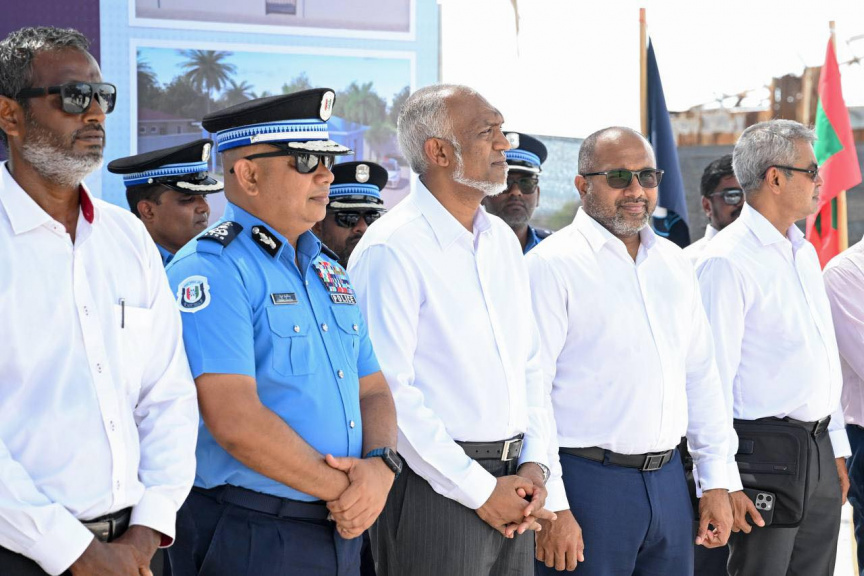 އަވަސް އަވަހަށް ކޮމިޝަނަރުން ބަދަލުވުމުން އާންމުންގެ އިތުބާރު ކުޑަވެ، ފުލުހުންގެ މެދުގައި ނުތަނަވަސްކަން އުފެދޭނެ: ހަމީދު