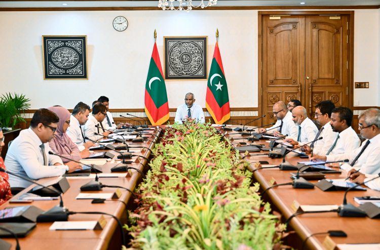 މެދުއިރުމަތީގެ ހަނގުރާމަ: ހާއްސަ ކޮމިޓީއެއް ރައީސް އެކުލަވާލައްވައިފި