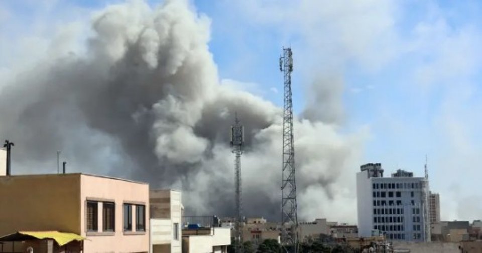 އިރާނު ހަނގުރާމަ ހަތަރު ހަފްތާއަށް ދިގުދެމިގެން ހިނގައިދާނެކަމަށް ޓްރަމްޕް ބުނެފި