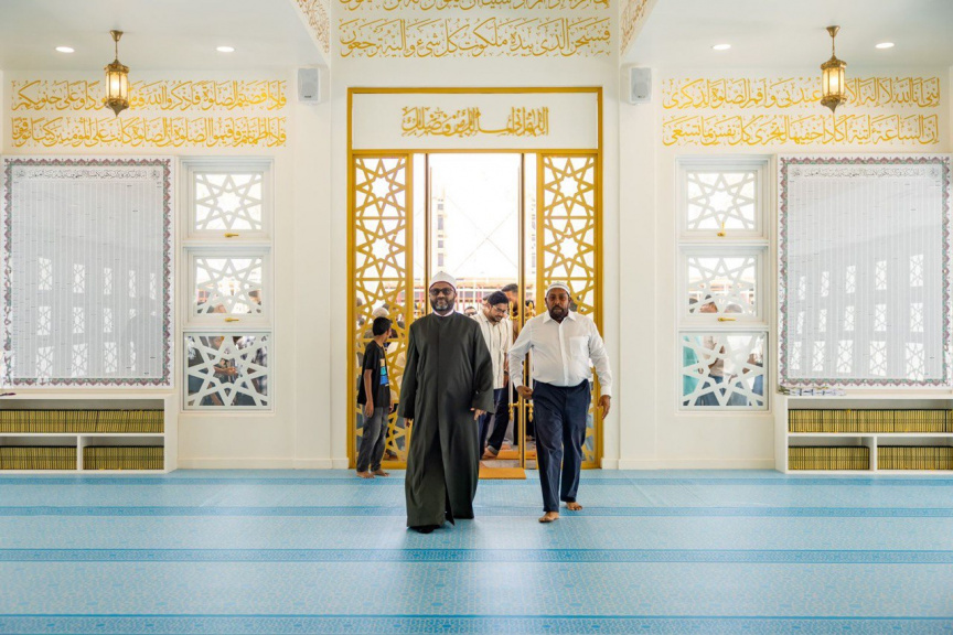 ވިޔަފާރިވެރިޔާ ގާސިމް މާމިގިލީގައި ބިނާކޮށްދެއްވި މިސްކިތް ހުޅުވައިފި