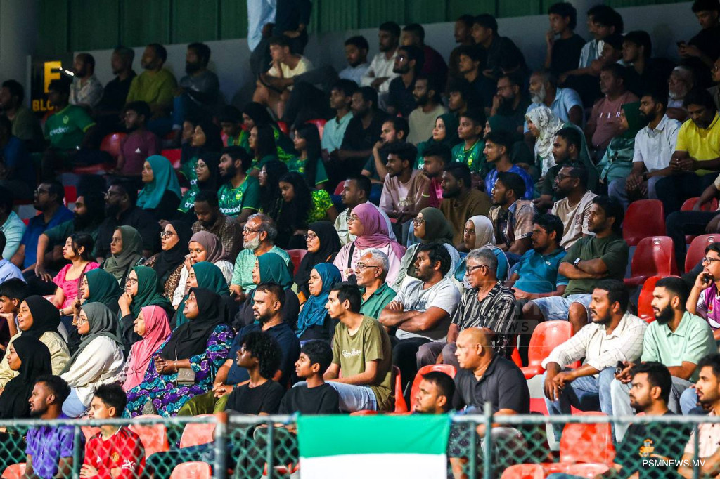 "އަނެއްކާވެސް މިދަނީ ފުޓުބޯޅައިގެ ފޯރި އާލާވަމުން"