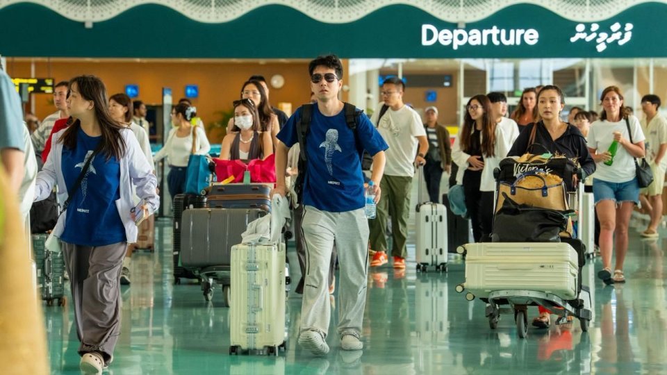 އިއްޔެ 9 ފްލައިޓް ކެންސަލްވިއިރު މިއަދު 19 ފްލައިޓެއް ކެންސަލްވި