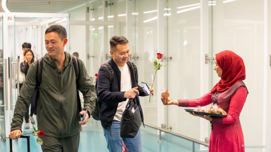 ޗައިނާ ފަތުރުވެރިންގެ އަދަދަށް %27 ކުރިއެރުމެއް!