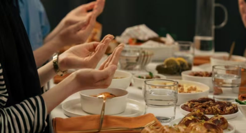 ހާރުކާ ގަޑީގައި ކެއުމުގައި ހިމަނާލަން ރަނގަޅު ކެއުންތައް