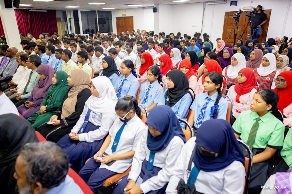 "އިސްލާމް ދީން ބޭނުންވަނީ އިޤްތިޞާދީ ނިޒާމްގެ ތެރޭގައިވެސް ޢަދުލުވެރިކަން ދެމެހެއްޓުން"