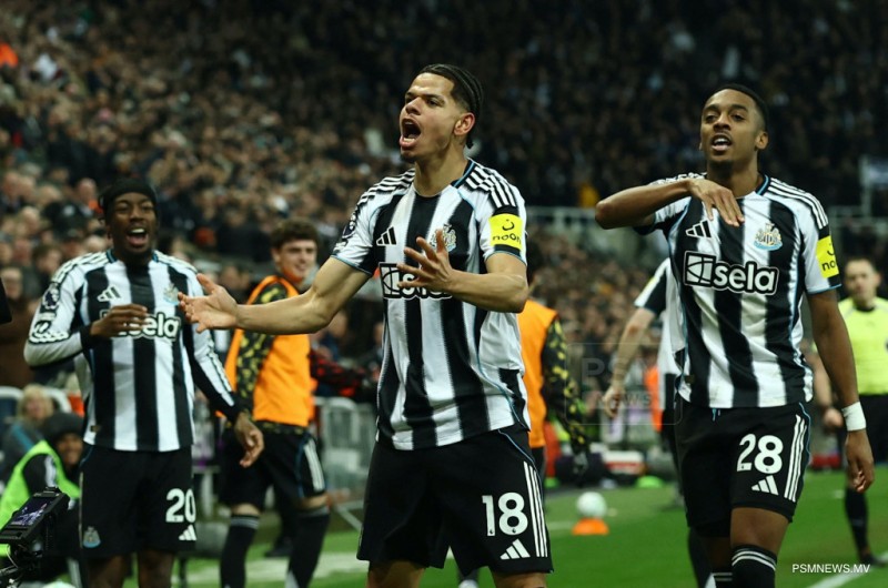 ދިހަ ކުޅުންތެރިންނާއިއެކު ނިއުކާސަލް އިން ޔުނައިޓެޑް ބަލިކޮށްފި