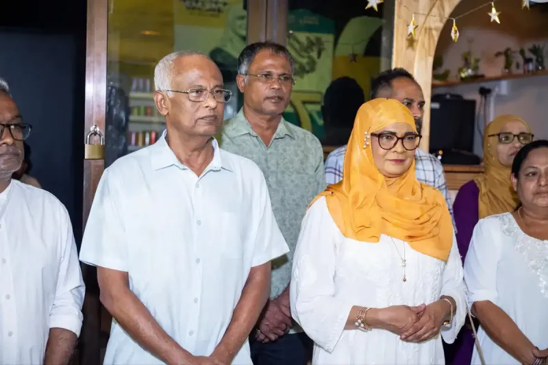 ދެ އިންތިހާބު އެއްކޮށްލަނީ 2028 ވަނަ އަހަރު ރައްޔިތުން މުއިއްޒު އަށް ނޫނެކޭ ބުނާނެތީ ބާރާ ނުފޫޒު ފޯރުވައިގެން އިންތިޚާބު ނެގުމަށް: ރައީސް ސޯލިހު