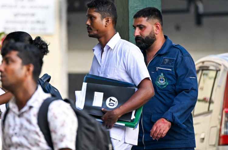 އީރާންގެ އިތުރު މަނަވަރެއް ލަންކާގެ އިގްތިސާދީ ސަރަހައްދުގައި އޮވެ އެހީއަށް އެދެނީ