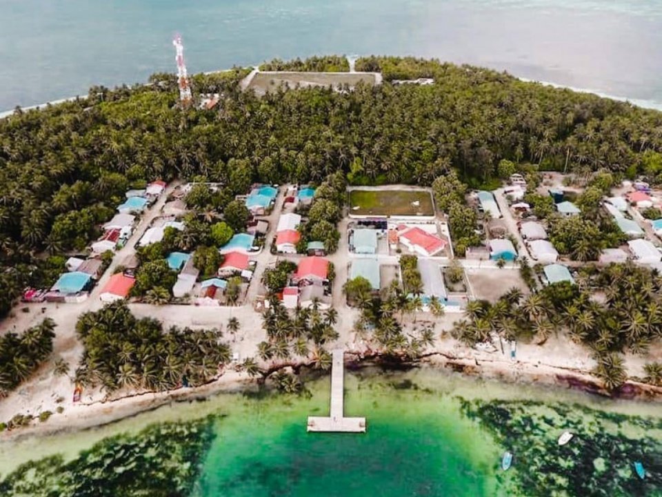 ރަތްމަންދޫ މީހުންނަށް ތުލުސްދޫއިން ބިންދޫކުރަނީ