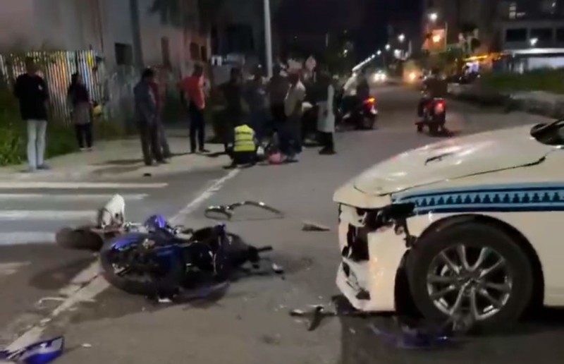 މާލެސިޓީގައި ނުރައްކާތެރި އެކްސިޑެންޓްތައް ވަރަށް ގިނަ، މިދިޔަ މަހުގެ 23 ގައި އެކަނި ވެސް 9 އެކްސިޑެންޓް ހިނގާފައިވޭ