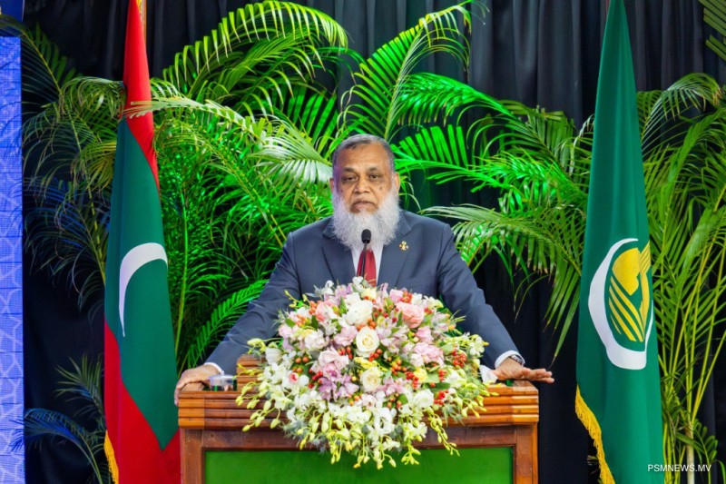 ރަނގަޅު ޢާއިލާއެއް ބިނާކުރެވޭނީ ޤުރުޢާނާއި ސުންނަތުގެ އަލީގައި ޢާއިލާ ބިނާކޮށްގެން