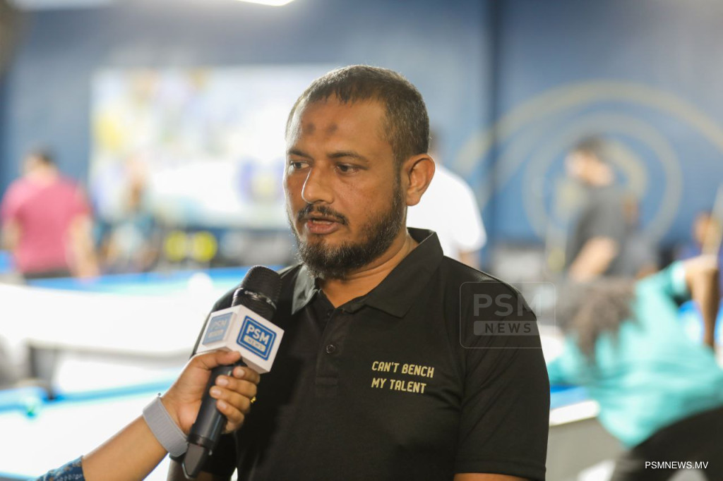 އަޒީޒާއި މަހާޒްގެ ހަނދާނުގައި އަގު ބޮޑު ބިލިއާޑް މުބާރާތެއް