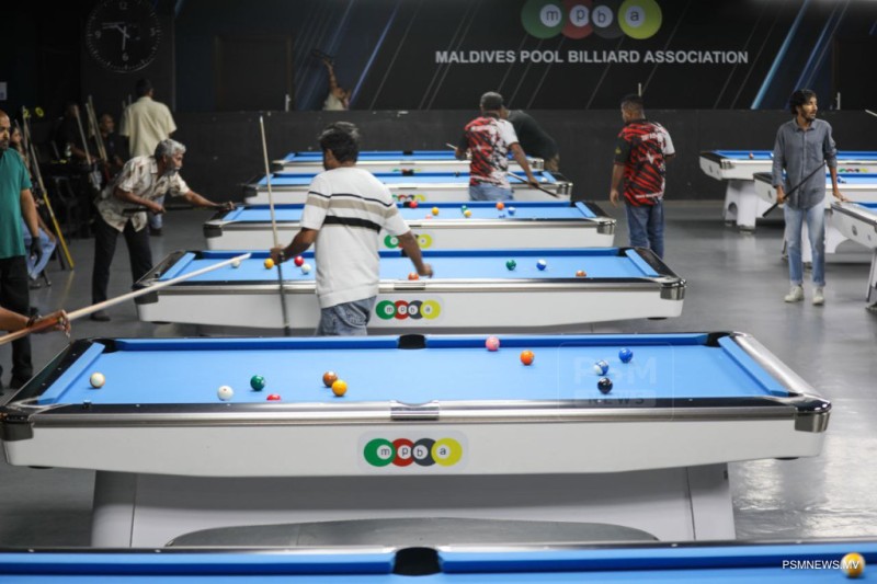 އަޒީޒާއި މަހާޒްގެ ހަނދާނުގައި އަގު ބޮޑު ބިލިއާޑް މުބާރާތެއް