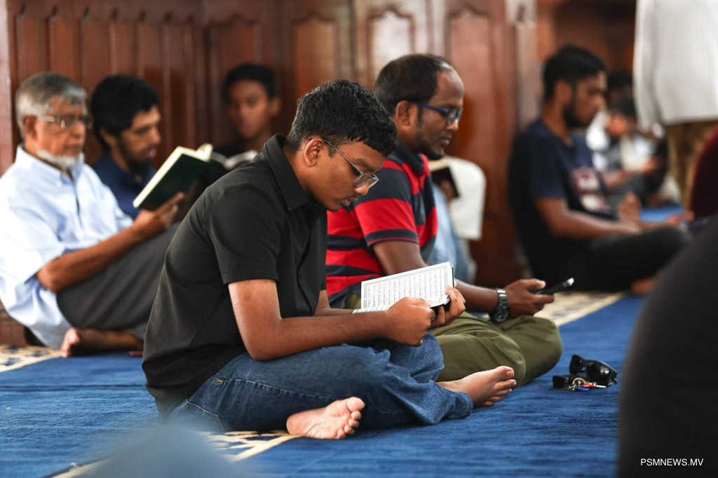 35 މިސްކިތެއްގައި ދަމު ނަމާދު؛ އިޢުތިކާފަށް 25 މިސްކިތެއް