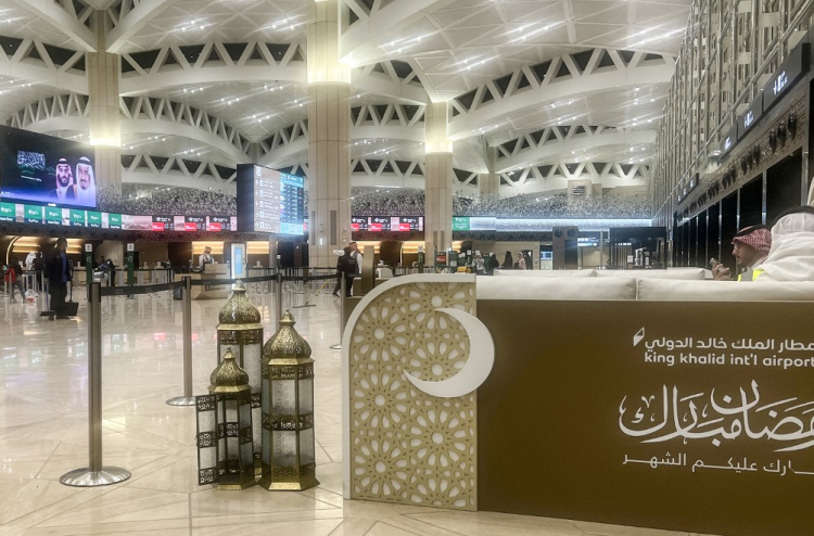 އިންޑިއާގެ ބައެއް އެއާލައިންތަކުން މެދުއިރުމައްޗަށް އަލުން ދަތުރުތައް ފަށަނީ