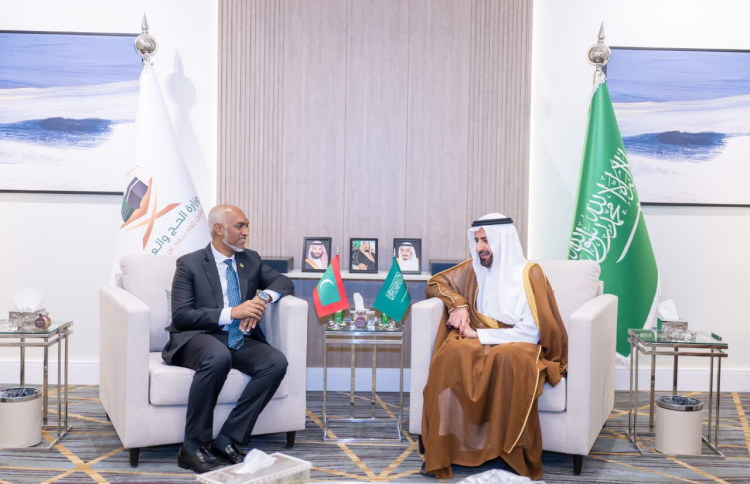 އަރަބި ގައުމުތަކާ އެކު ތިބިކަން ހާމަކޮށް ގައުމުތަކަށް މި ދަނީ ގުޅަމުން: ރައީސް