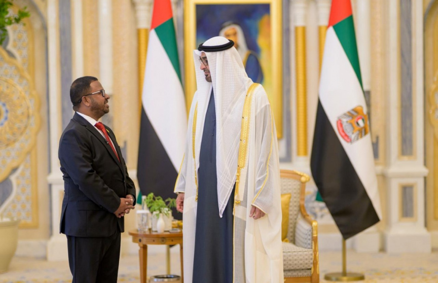 ޔޫއޭއީން އެއްގަމުގައި އޮމާނަށް ދިޔުމުގެ ހުރަހެއް ނެތް، ބޯޑަރު ހުރަސް ކުރާއިރު ދިވެހީންނަށް ވިސާ ބޭނުންވާނެ: އެމްބަސީ