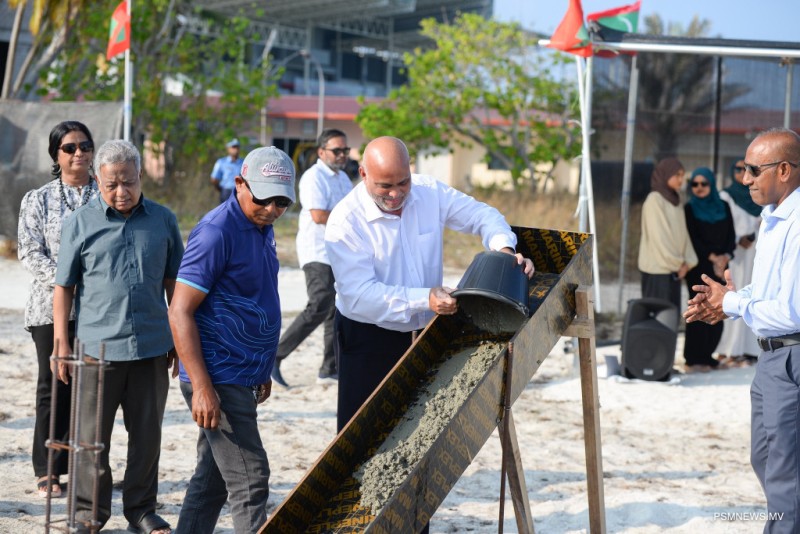 އޭދަފުށީގައި ޤާއިމްކުރާ އެމްއެންޔޫ ކެމްޕަހުގެ މަސައްކަތް ފަށައިފި