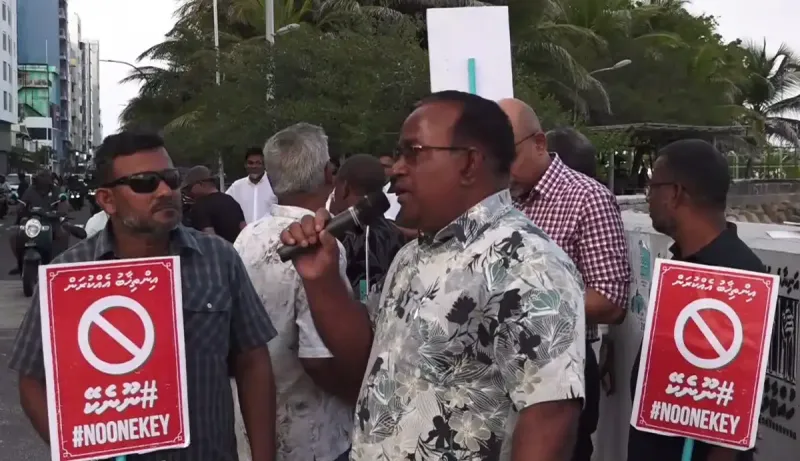 ޤައުމުގެ ކަންކަން ހިނގަމުންދާ ގޮތުން ފެންނަމުންދަނީ މަރުގެ ޙުކުމް ތަންފީޒުކުރަންވެސް މި ސަރުކާރަށް ނުކެރޭނެކަން: ޣަފޫރު