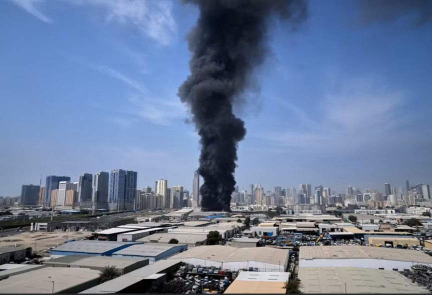 ޔޫއޭއީން އެއްގަމުގައި އޮމާނަށް ދިޔުމުގެ ހުރަހެއް ނެތް، ބޯޑަރު ހުރަސް ކުރާއިރު ދިވެހީންނަށް ވިސާ ބޭނުންވާނެ: އެމްބަސީ