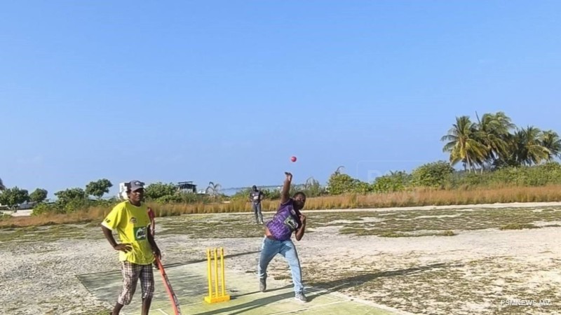 ކުނަހަންދޫ ކުރިކެޓް ކާނިވާ: ޓީމް ޑީއެކްސް އަދި ޓެން ސްޓާޒްއަށް މޮޅެއް