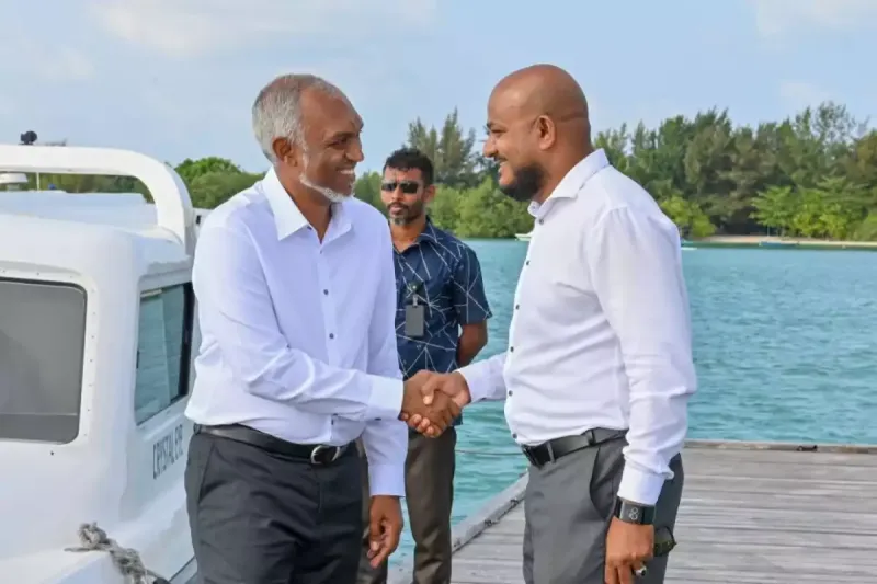 ރައީސް މުއިއްޒު ރަމަޟާން މަހު ރޯދައަށް ހުންނަވައިގެން ވަރަށް ތެދުވެރިކަމާ އަމާނާތްތެރިކަމާ އިޚުލާސްތެރިކަމާ އެކު ގައުމު ހިންގަވާ: މެންބަރު ސުޖާއު