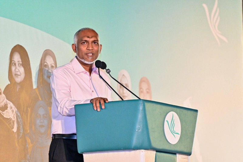 ހަކުރުގެ ސަބްސިޑީ ކަނޑާލުމާއި ޝީޝާ މަނާކުރުމުގެ ވިސްނުމެއް ނެތް، ބޭނުންވަނީ އާންމުން ހޭލުންތެރިކުރުވަން: ރައީސް