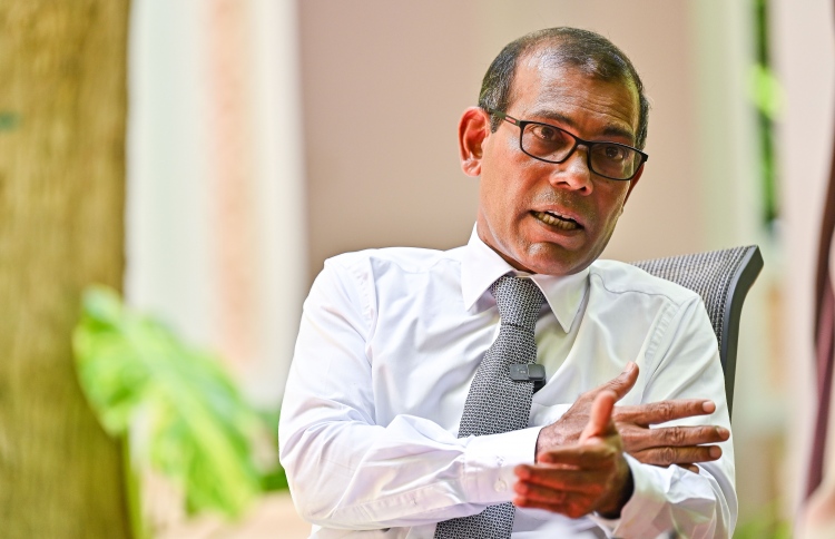 ތެލަށް ޖެހިދާނެތީ ބޮޑެތި ފިޔަވަޅުތަކެއް އަޅަން ނަޝީދު ގޮވާލައްވައިފި