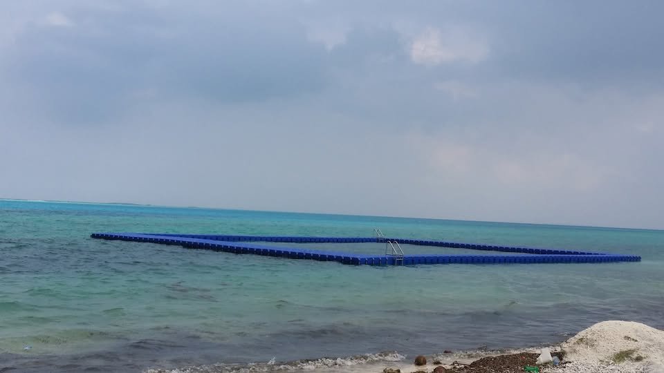 އައްޑޫ ހިތަދޫ މޫދުގައި މީހަކު މަރުވެފައި އޮއްވާ ފެނިއްޖެ