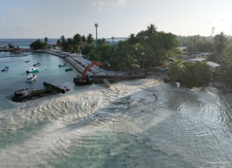 ތ. ވޭމަންޑޫ ބިން ހިއްކުމުގެ މަސައްކަތް ފަށައިފި