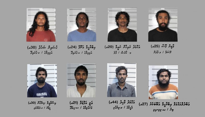 އެއާޕޯޓުން ޑޮލަރު ފޭރުން: ލައްކައަކަށްވުރެ ގިނަ ޑޮލަރާއި ތިން ލައްކަ ޔެން ހިމެނޭ