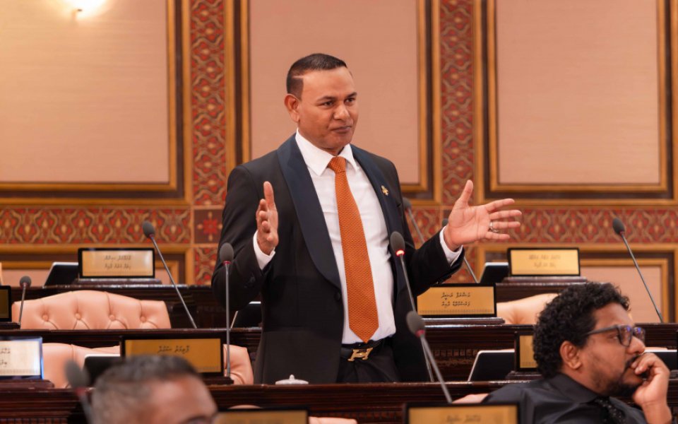 އެންމެ ފައިދާ ހުރި ގޮތަކީ ދެ ވޯޓު އެކުގައި ނެގުން: އެމްޑީއޭ