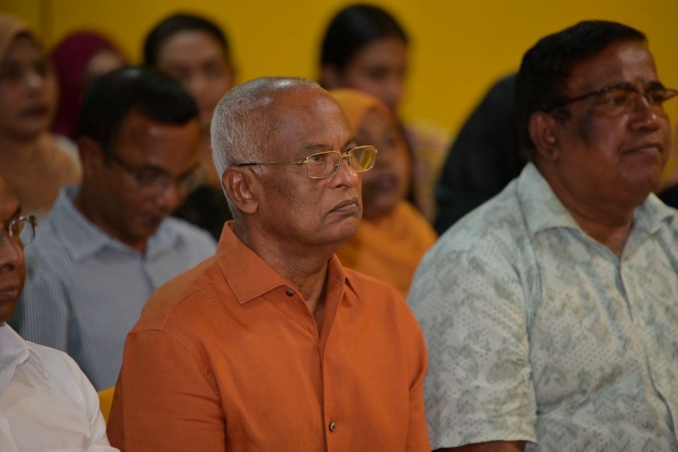 އިންތިހާބުތަކުގައި ވޯޓު ލެވެންޖެހޭނީ އެދާއިރާއެއްގައި އުޅޭ މީހުންނަށް އެކަނި: ސޯލިހު