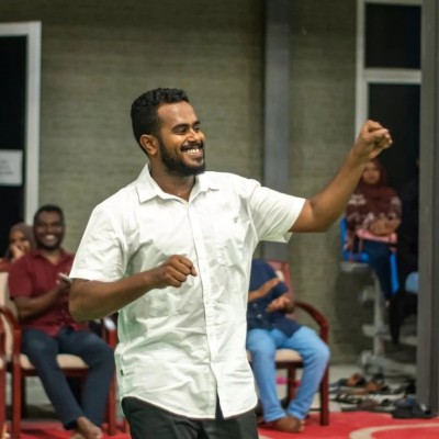 ދުރުގައި ޝަކުވާކުރަން ނުހުރެ ނާތިޖު މި ނުކުތީ އައްޑުއަށް ބަދަލު ގެންނަން!