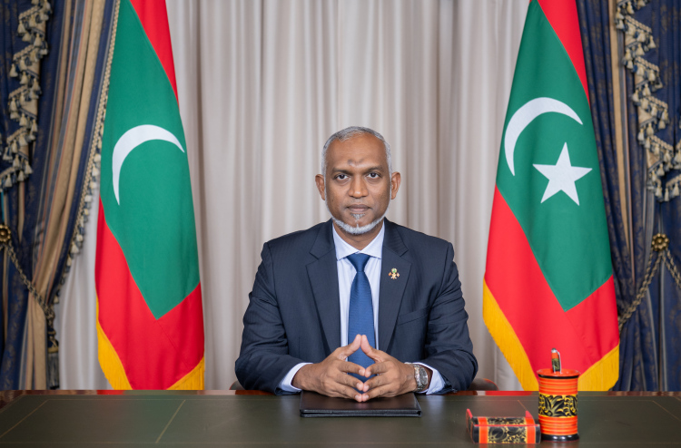 ރައީސްގެ އީދު ހިތާބު: އެދިވަޑައިގަތީ މުސްލިމުންނަށް ބާރުވެރިކަމާއި ގަދަރުވެރިކަމާއި ހައިބަތަށް